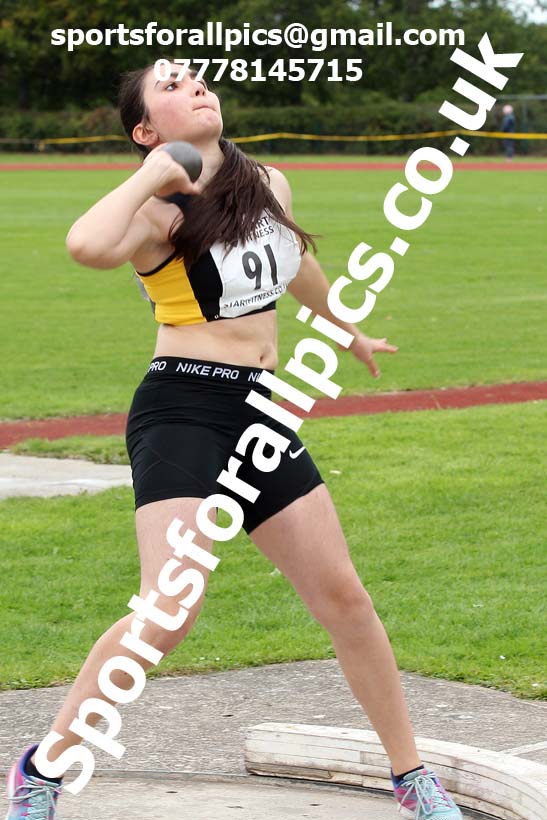 Shot putt, NECAA Open Meeting, Morpeth, Sunday, September 27th. David T. Hewitson/Sports for All Pics